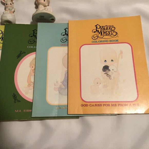 Lot of 5 Precious Moments Porcelain Figurines Enesco, 6 Color Books, 1 X Stich - Picture 5 of 10